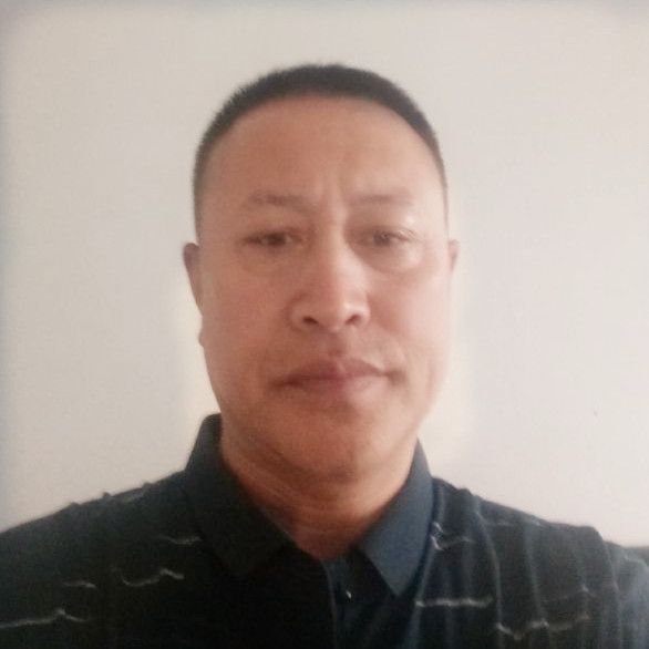 优优工长闫成志