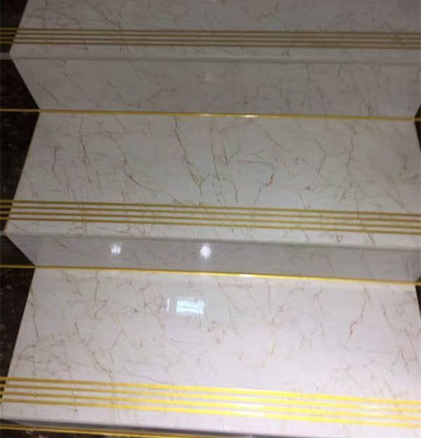 ������ĸ����Ӻ�