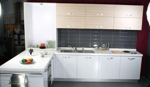 ����̨��