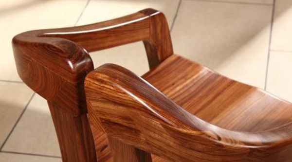 �ڽ�ľ�Ҿ��ŵ�