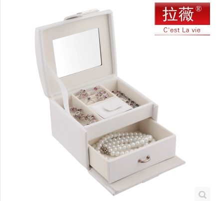 ��ޱLaVie���κ�