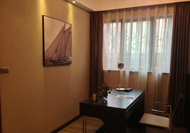 �人�彭����װ��Ч��ͼ