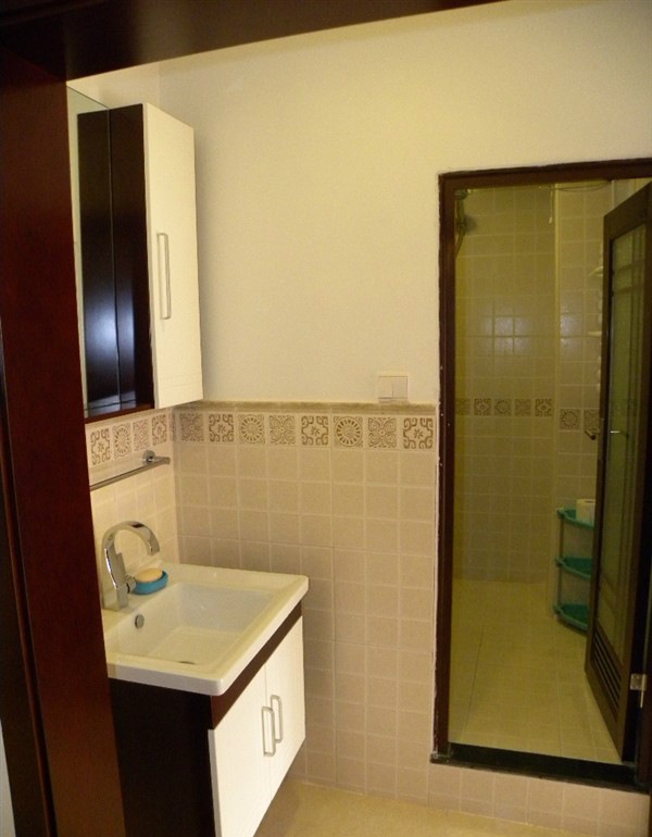 �������ʴ�ѧװ��Ч��ͼ