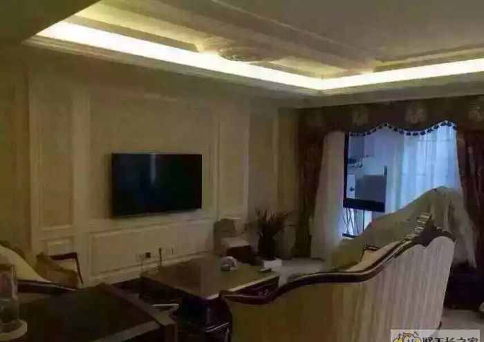 �ɶ�������ά��װ��Ч��ͼ