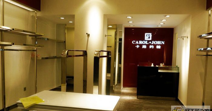 卡路约翰品牌女装装修效果图