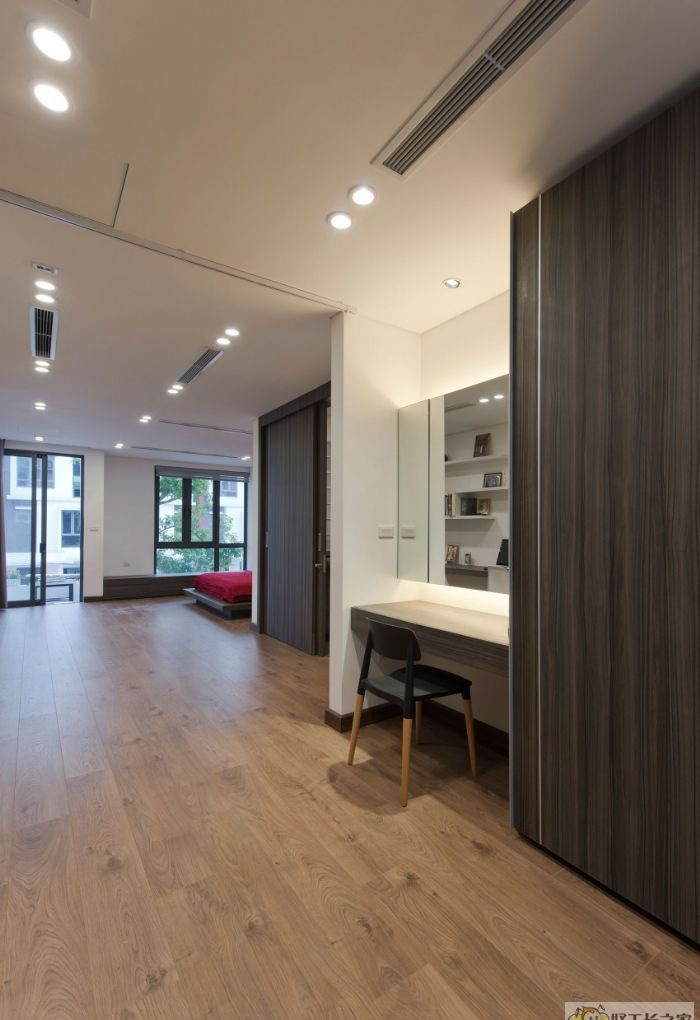 �Ϻ����ڼ�װ��Ч��ͼ