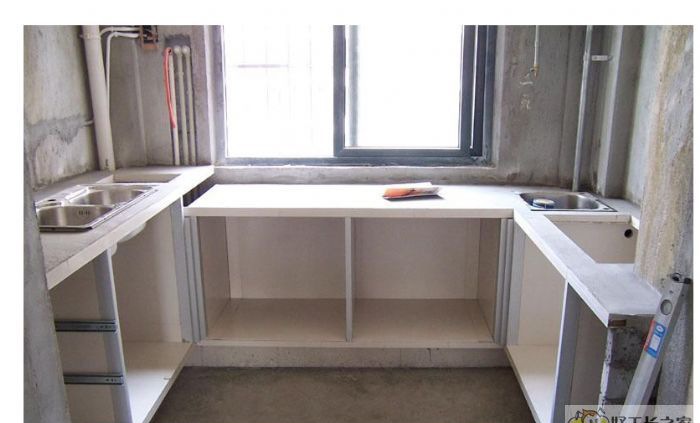 �Ϻ������¶�װ��Ч��ͼ