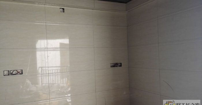 ���ڱ����۾�װ��Ч��ͼ