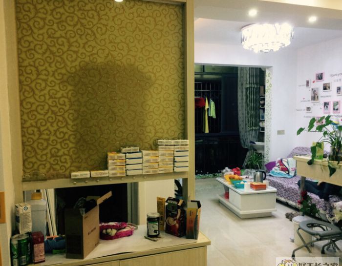 �人���ڱ������׸�װ��Ч��ͼ