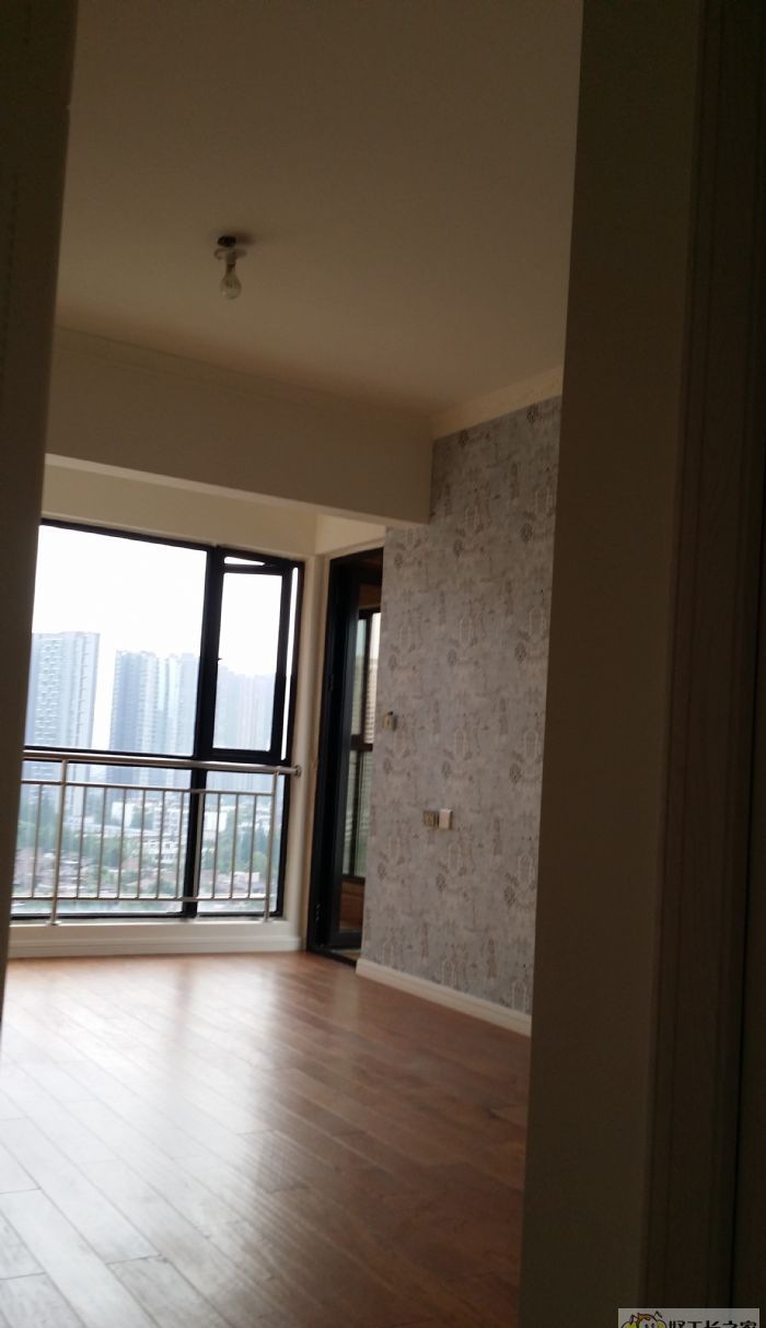 �ɶ��е�Ӣ������С��װ��Ч��ͼ