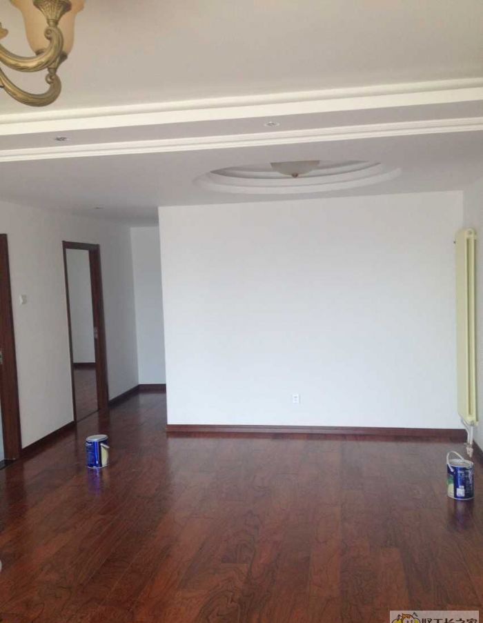 �������ʾ�װ��Ч��ͼ