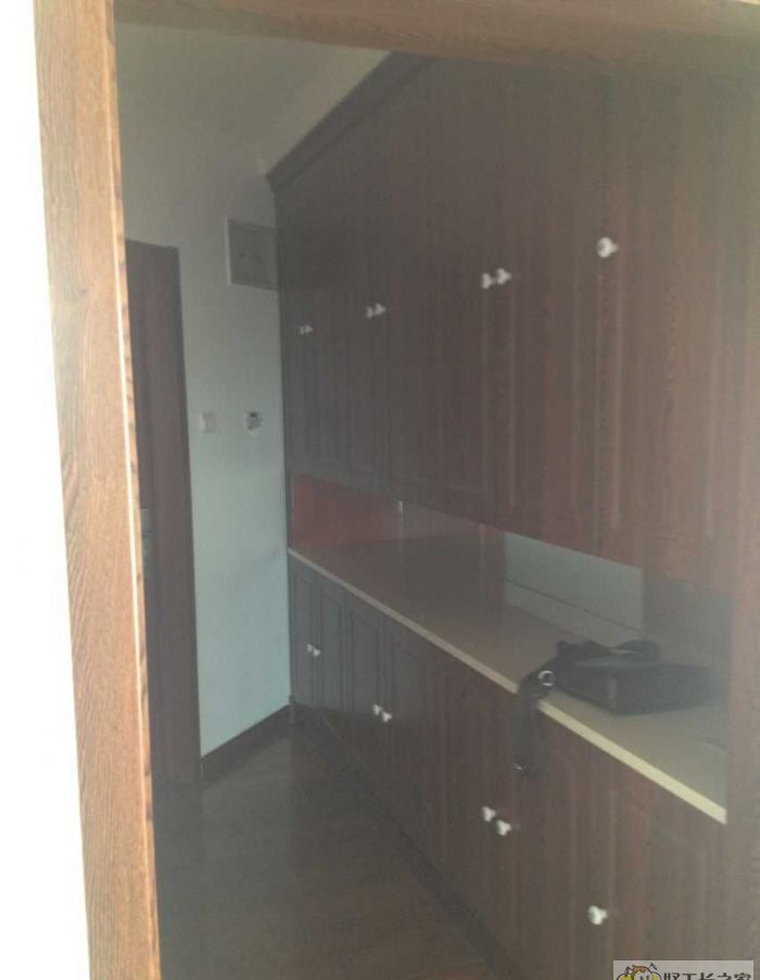 �������ʾ�װ��Ч��ͼ