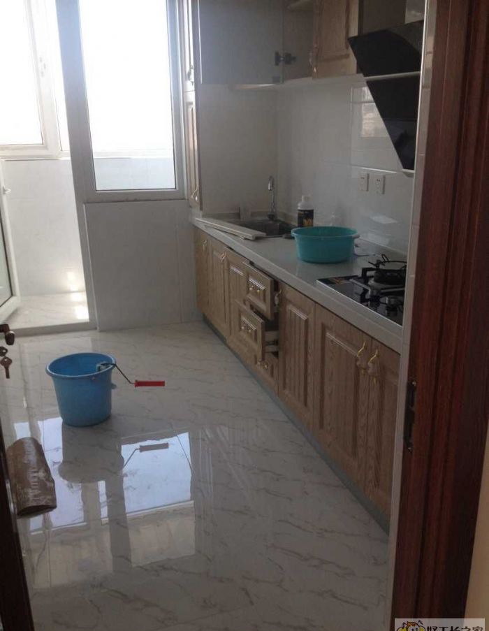 �������ʾ�װ��Ч��ͼ