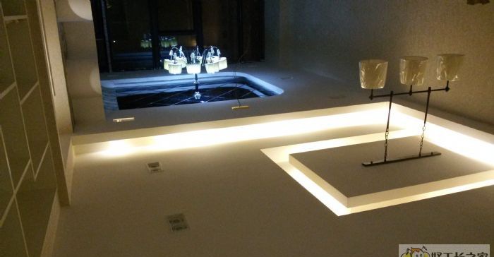 �ɶ����۹㳡װ��Ч��ͼ