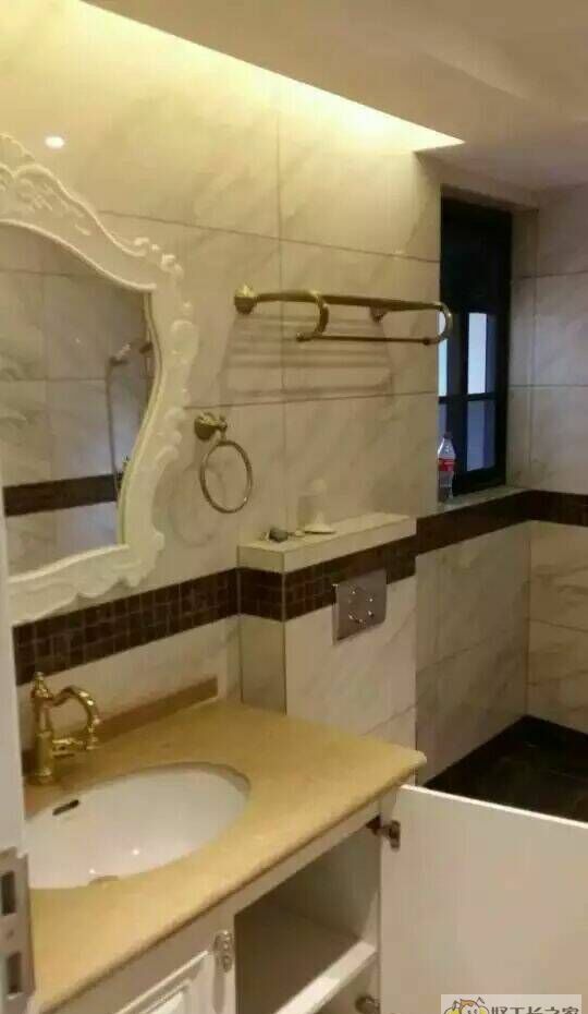 �ɶ������� �е�Ӣ������װ��Ч��ͼ