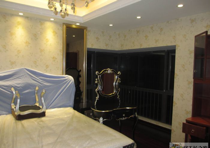 ���ݱ����г��㳡װ��Ч��ͼ