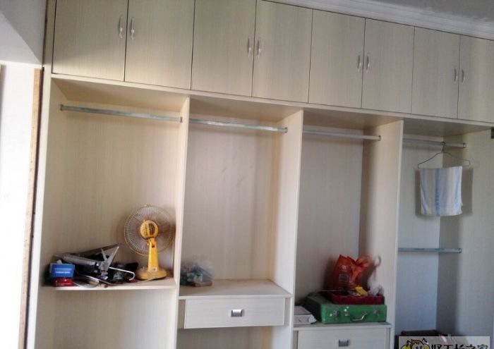 �人���ں���װ��Ч��ͼ