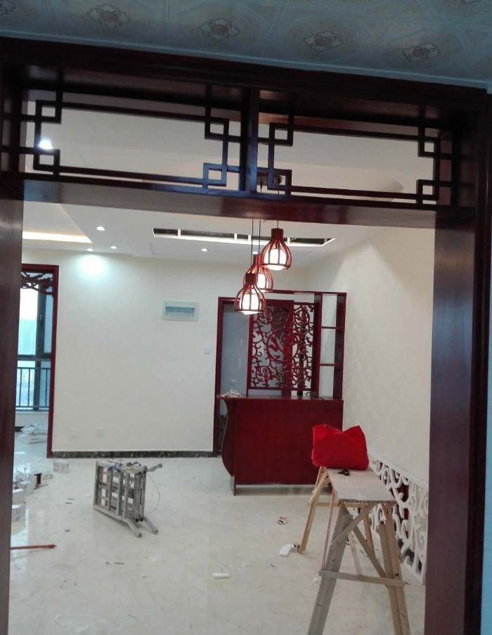 ֣���Ͼ��ж�װ��Ч��ͼ