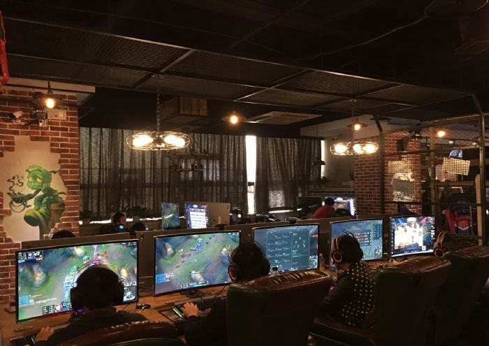 �人��������ʵ��װ��Ч��ͼ