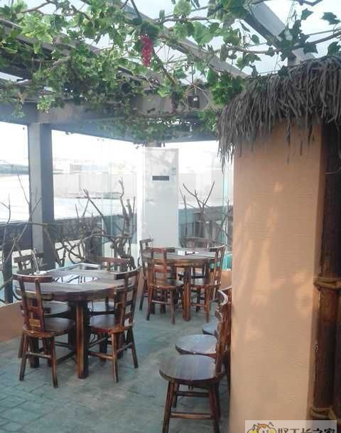 上海碧江广场巴顿火锅店装修效果图