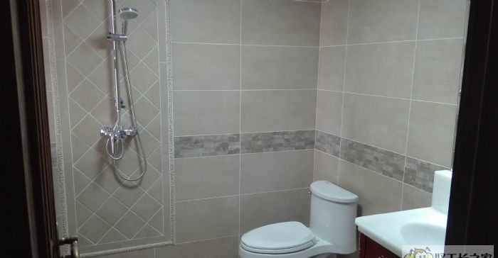 �ɶ���Ʒ���㳡��Ʒʱ��װ��Ч��ͼ