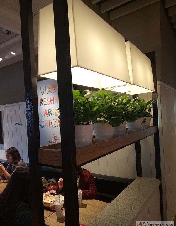 �人�ϲ����KFCװ��Ч��ͼ