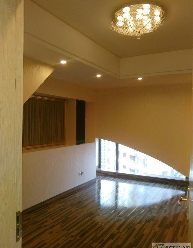 �ɶ�Ӣ������װ��Ч��ͼ