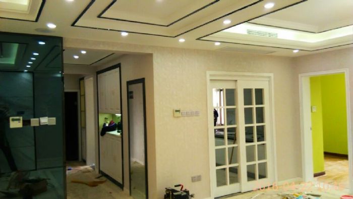 �人��Ǻ����װ��Ч��ͼ