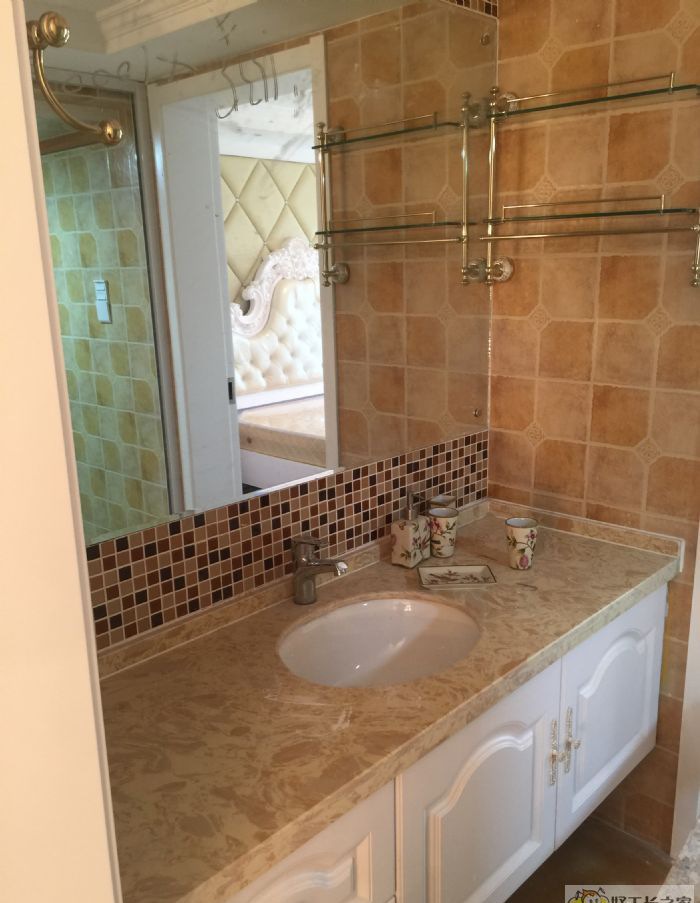 �Ϸʰ������Ƿ�����װ��Ч��ͼ