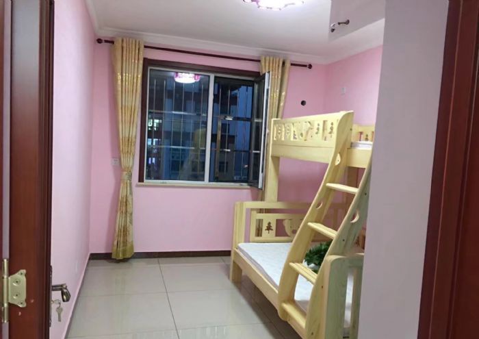 �Ϻ��л�һ��װ��Ч��ͼ