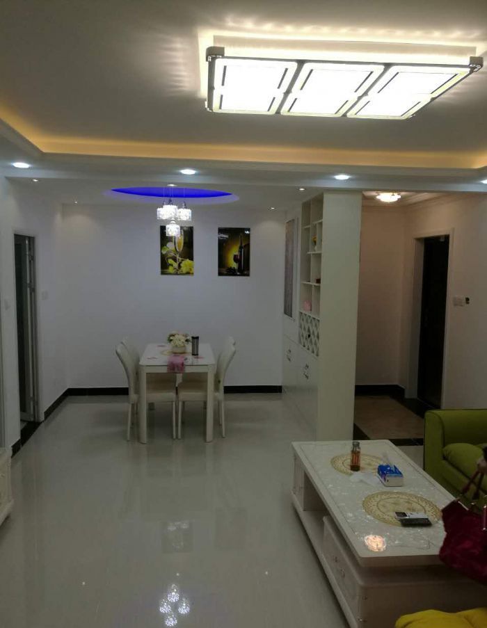 �Ϸʻ��ȳ�װ��Ч��ͼ