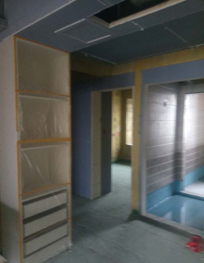 �人�ڴ���԰Ҽ��װ��Ч��ͼ