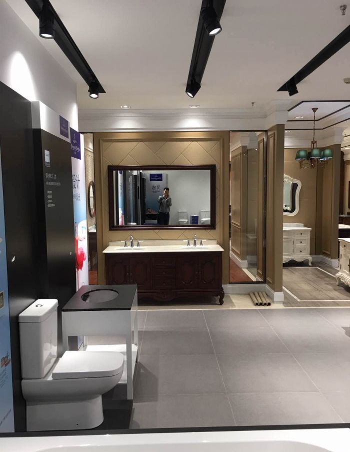 郑州中陆广场居然之家 维宝店装修效果图