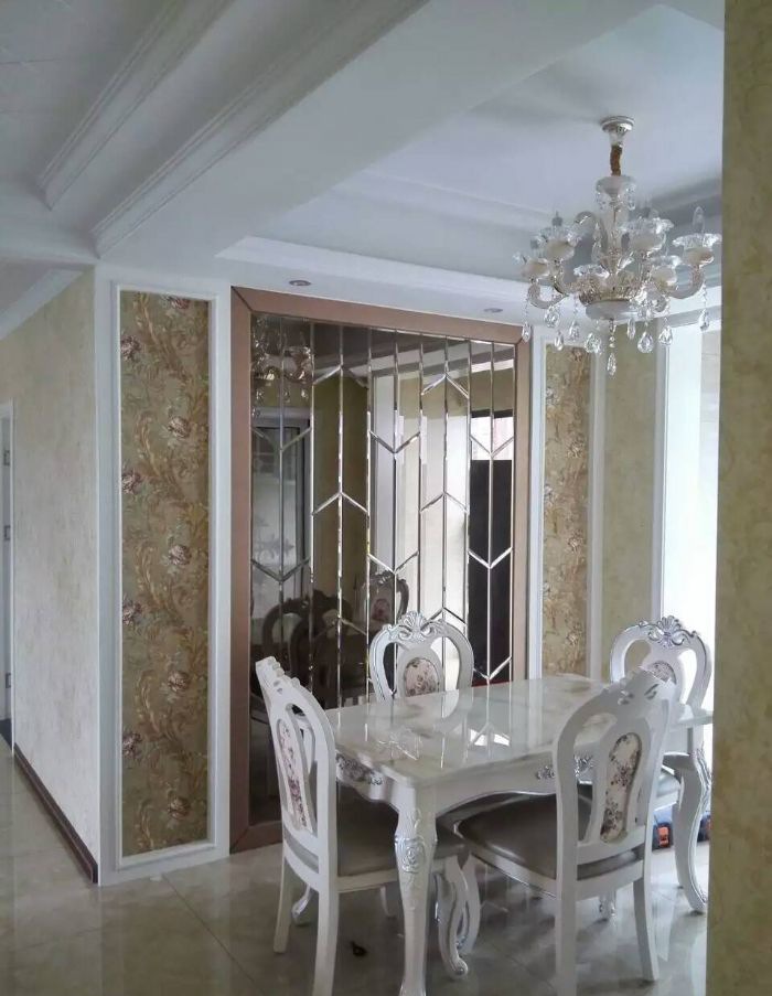 �人���ǻ���װ��Ч��ͼ