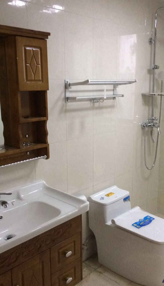 ���Ϻ����Ҹ���װ��Ч��ͼ