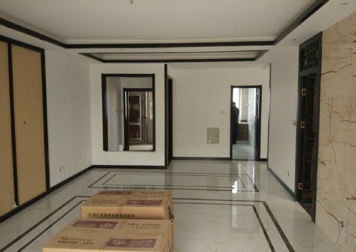 ���Ϻ����Ҹ���װ��Ч��ͼ