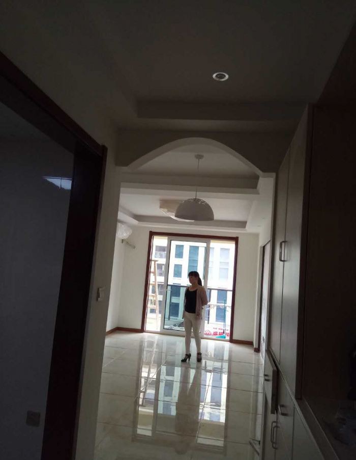 ���ݽ�ï��װ��Ч��ͼ