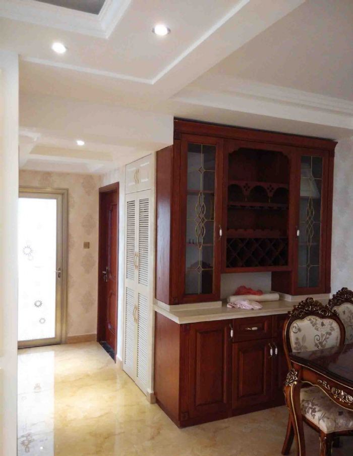 �人��Ƴ�װ��Ч��ͼ