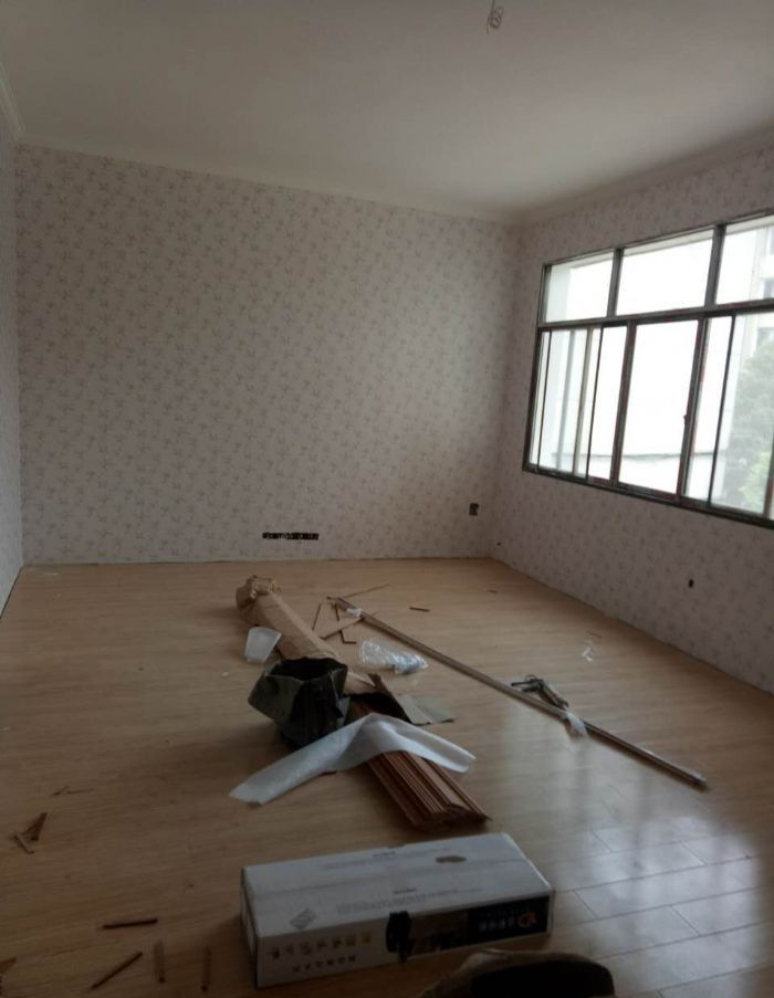 ���ݶ��ݿ��������Ϸ�����װ��Ч��ͼ