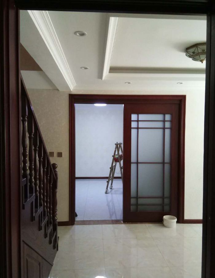 �����к���������װ��Ч��ͼ