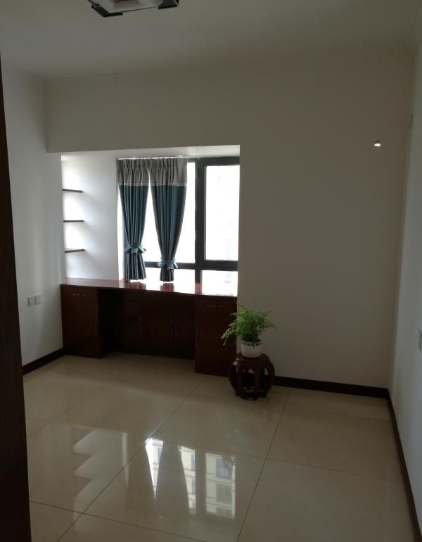 �����н���������װ��Ч��ͼ