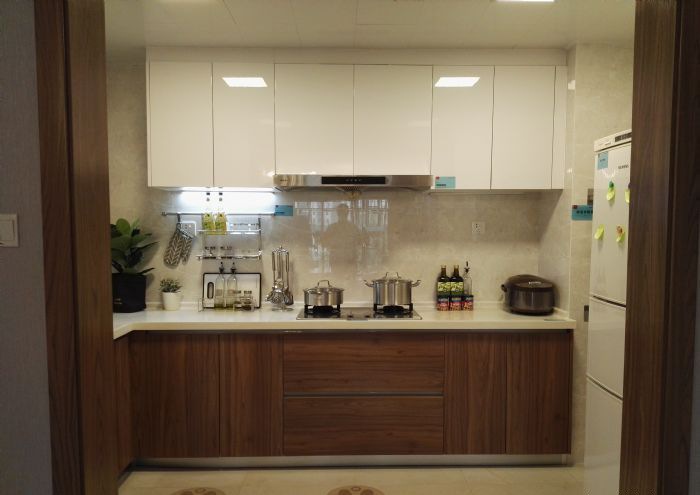 昆明俊发城牡丹苑一幢34楼装修效果图