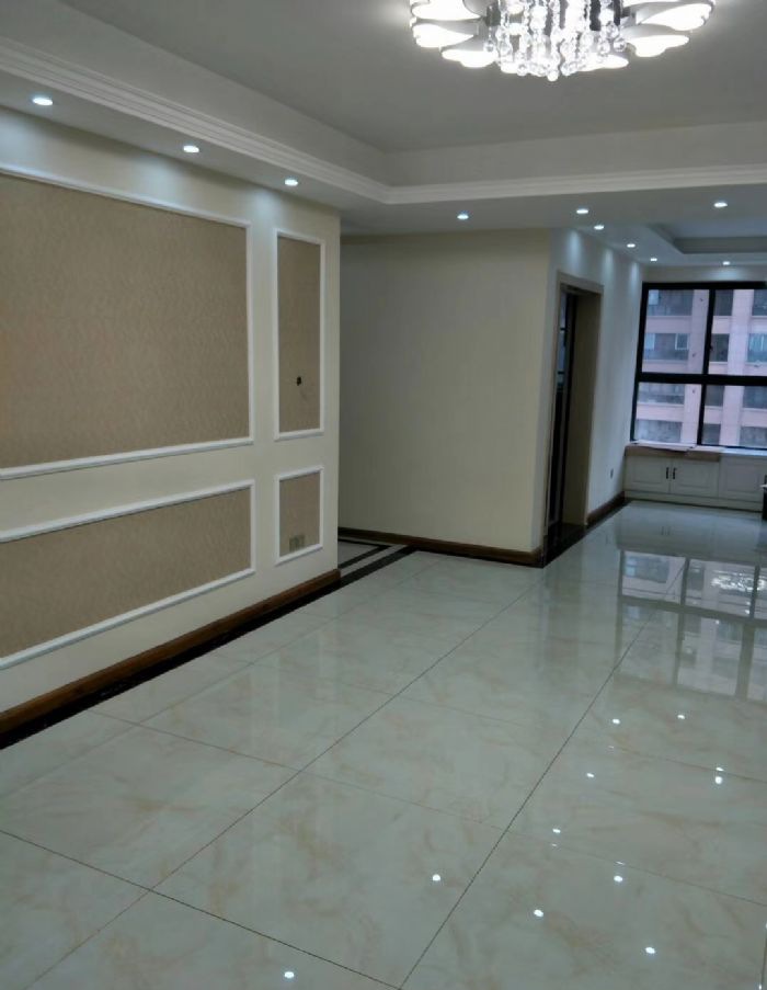 �人�����и�װ��Ч��ͼ