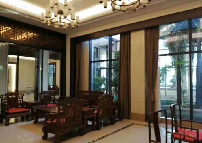 �����κ�����װ��Ч��ͼ