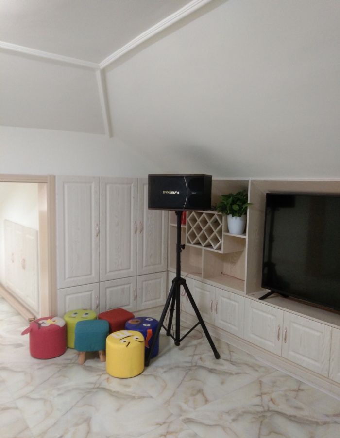 潍坊水清木华 阁楼2套装修效果图