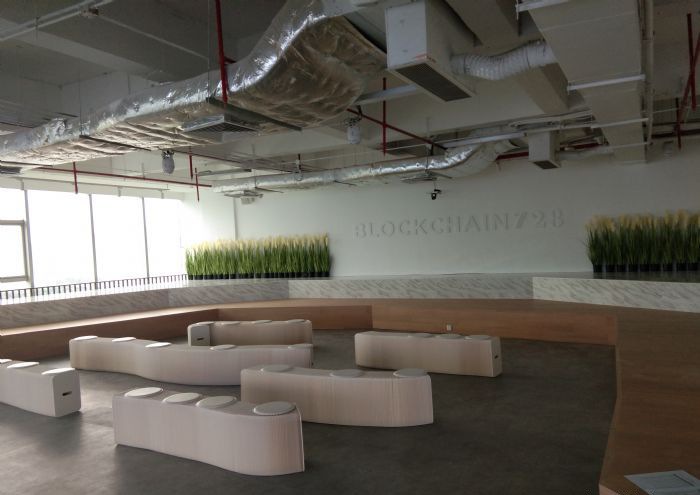 ���ݰ�˼��湫˾չ��װ��Ч��ͼ