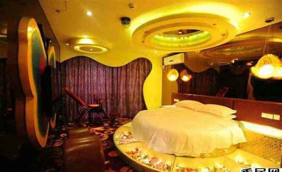 �Ϸ�����ɽ·����128�Ƶ�װ��Ч��ͼ