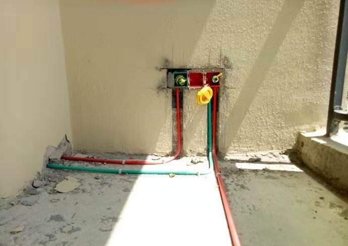 ���ͺ��ذ������Ӹ���װ��Ч��ͼ