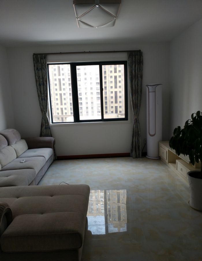 �人����С������װ��Ч��ͼ