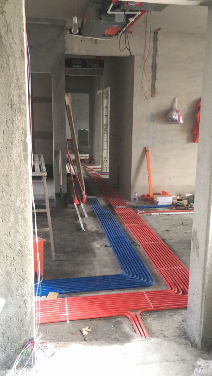 深圳施工现场实拍装修效果图